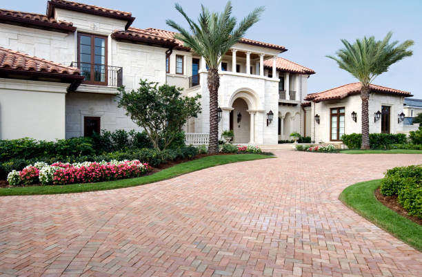 Professional Driveway Pavers in Westhaven Moonstone, CA